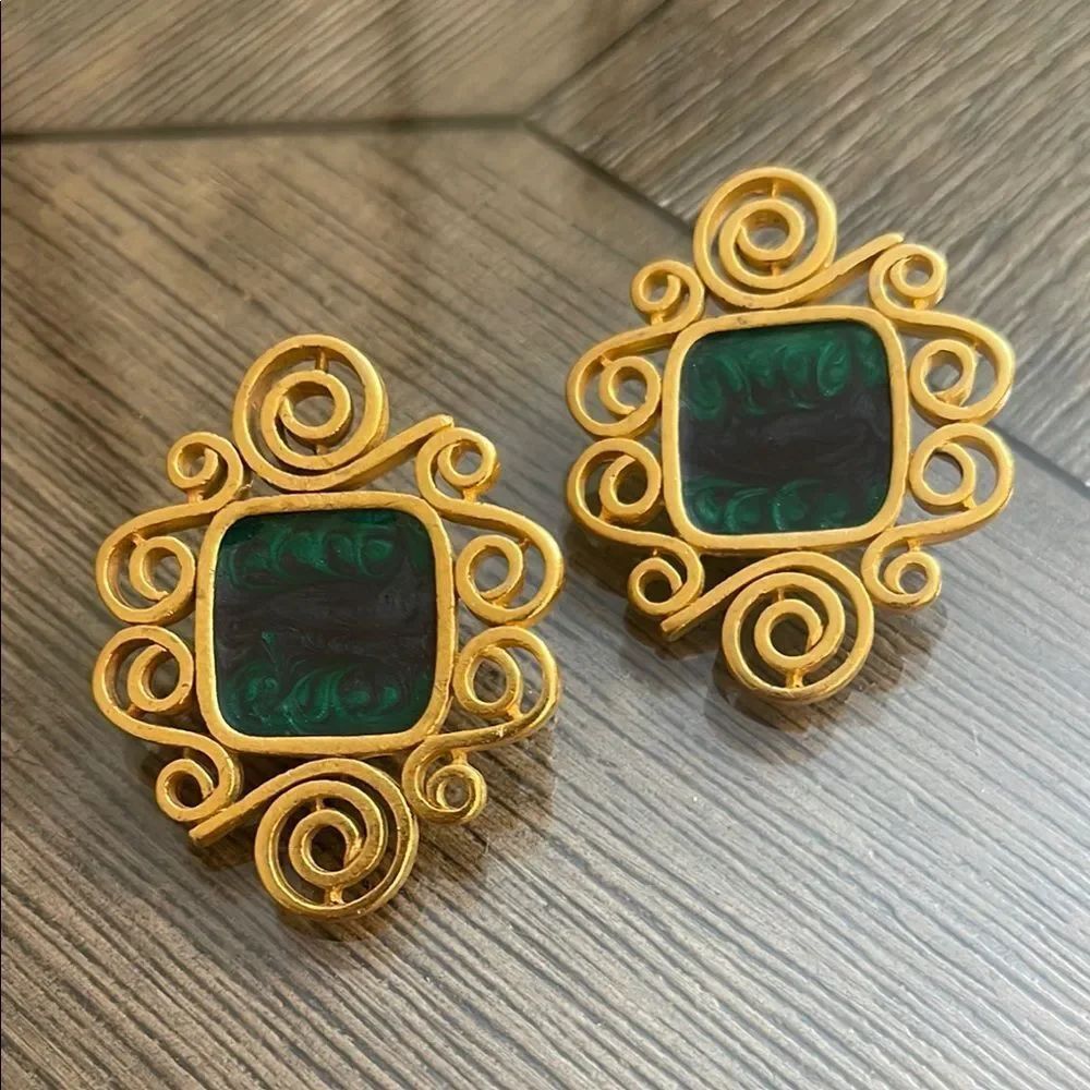 Vintage 1990’s Matte Gold-tone Swirl Framed Green Enamel Earrings